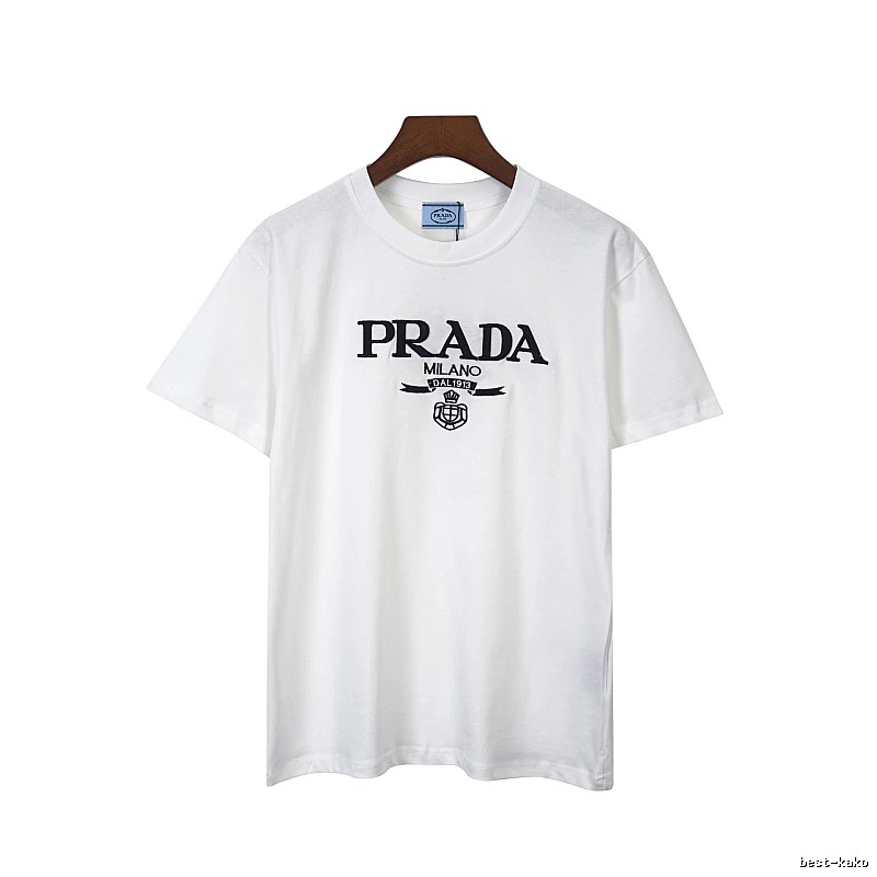 Amiri Lightweight Logo T-shirt Black Small AM for Trend Styling