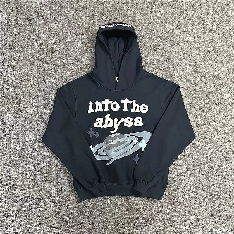 Broken Hearts Style H210 Skull Graphic Hoodie Modern Fit
