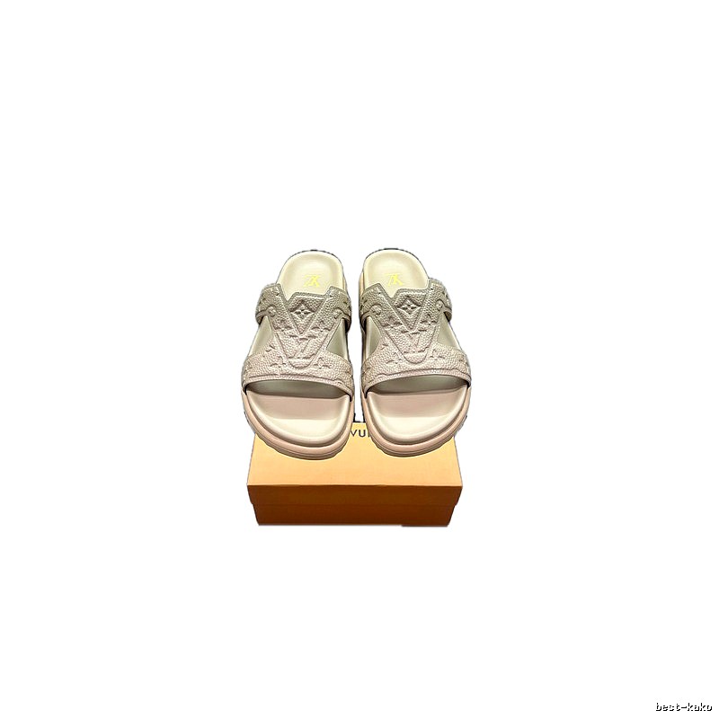 Louis Vuitton Monogram Casual Style Light Beige Slippers