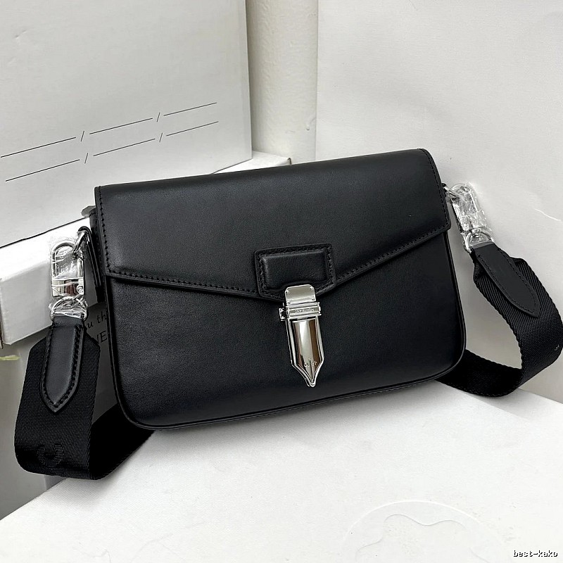 Montblanc Shoulder bag Black Flap Wide