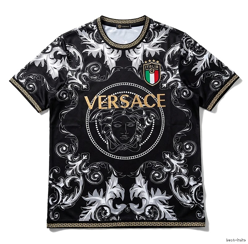 Stussy retro-style black-based T-shirt